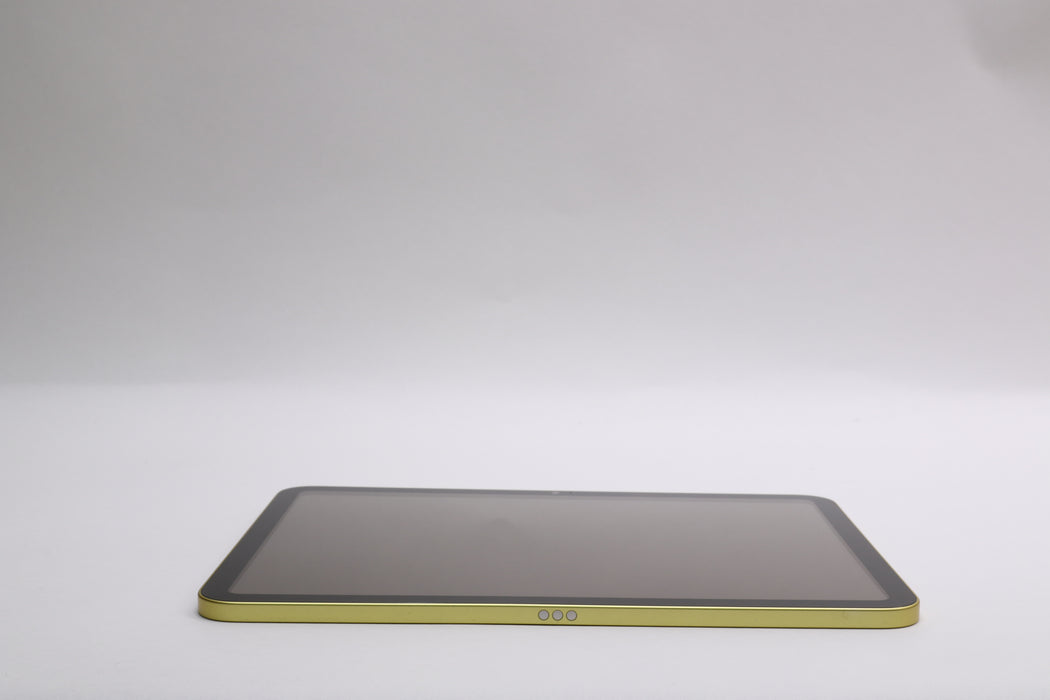 10.9" iPad 10th Gen, 64GB, Wi-Fi Only, Yellow, MPQ23LL/A w/ Pencil
