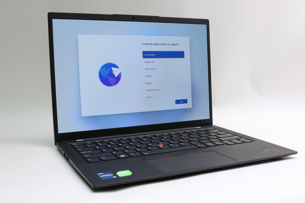 14" Lenovo ThinkPad X1 Carbon Gen 11, i7-1370P, 32GB, 512GB SSD