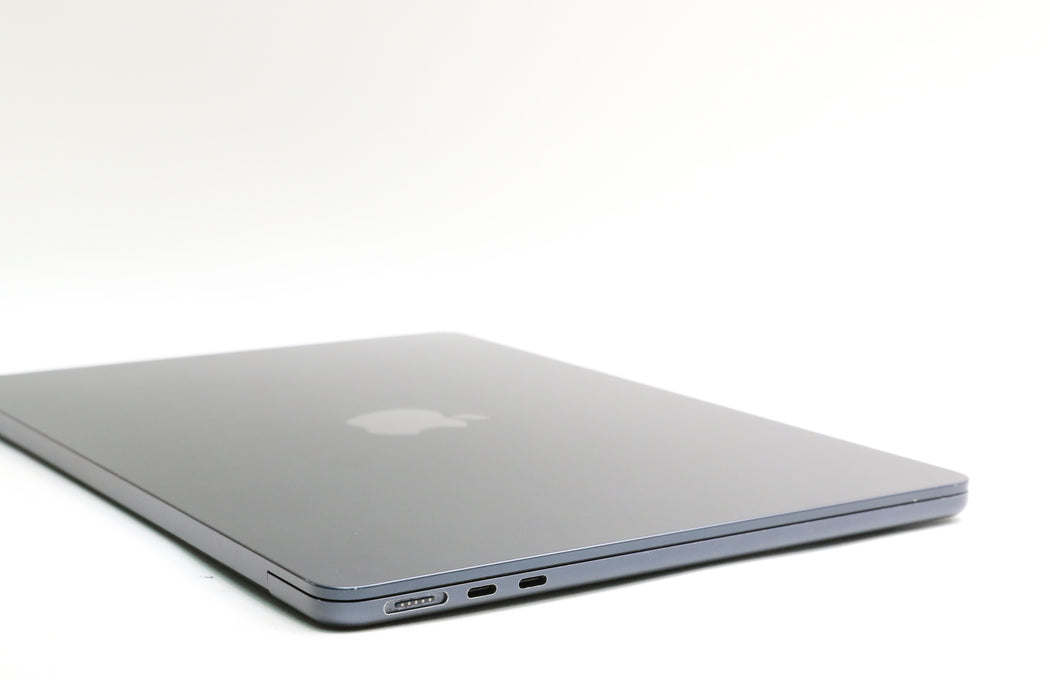 13.3" 2022, MacBook Air, MLY33LL/A, Apple M2, 8GB, 256GB SSD, 8C