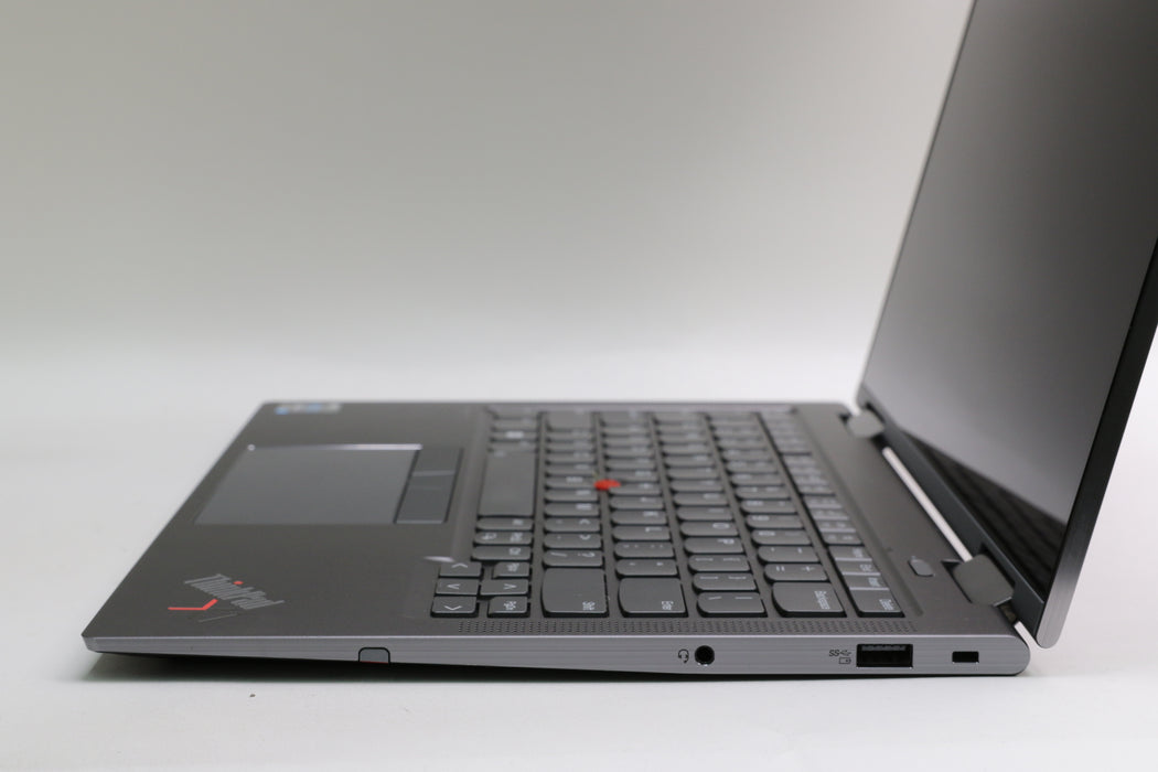 14" UHD+ Lenovo Thinkpad X1 Yoga Gen 6, i7-1185G7, 32GB, 512GB SSD, Touchscreen