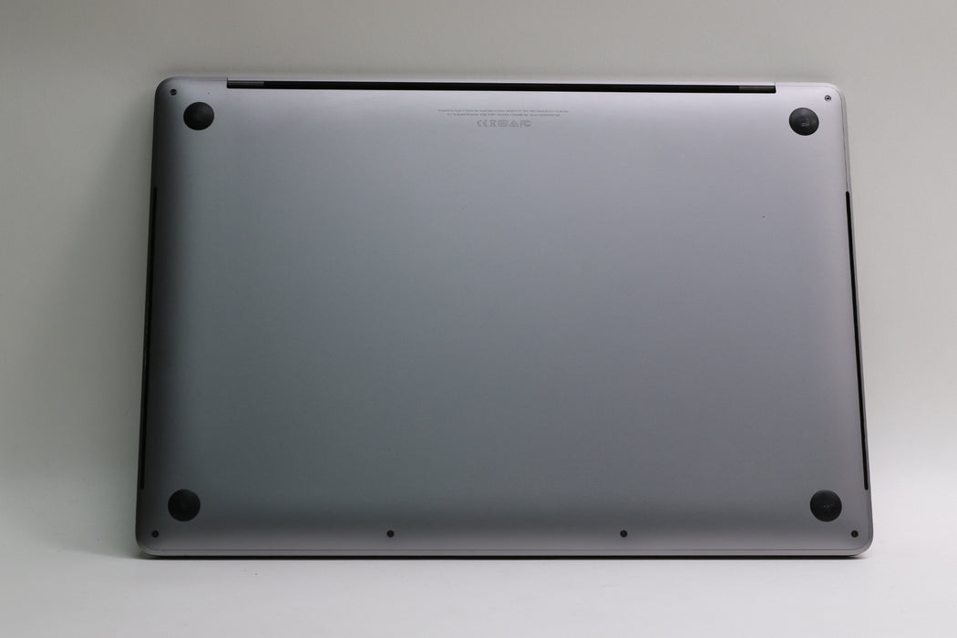 100%BATT 15" 2017, MacBook Pro, BTO, i7-7700HQ, 16GB, 512GB SSD, Radeon Pro 555