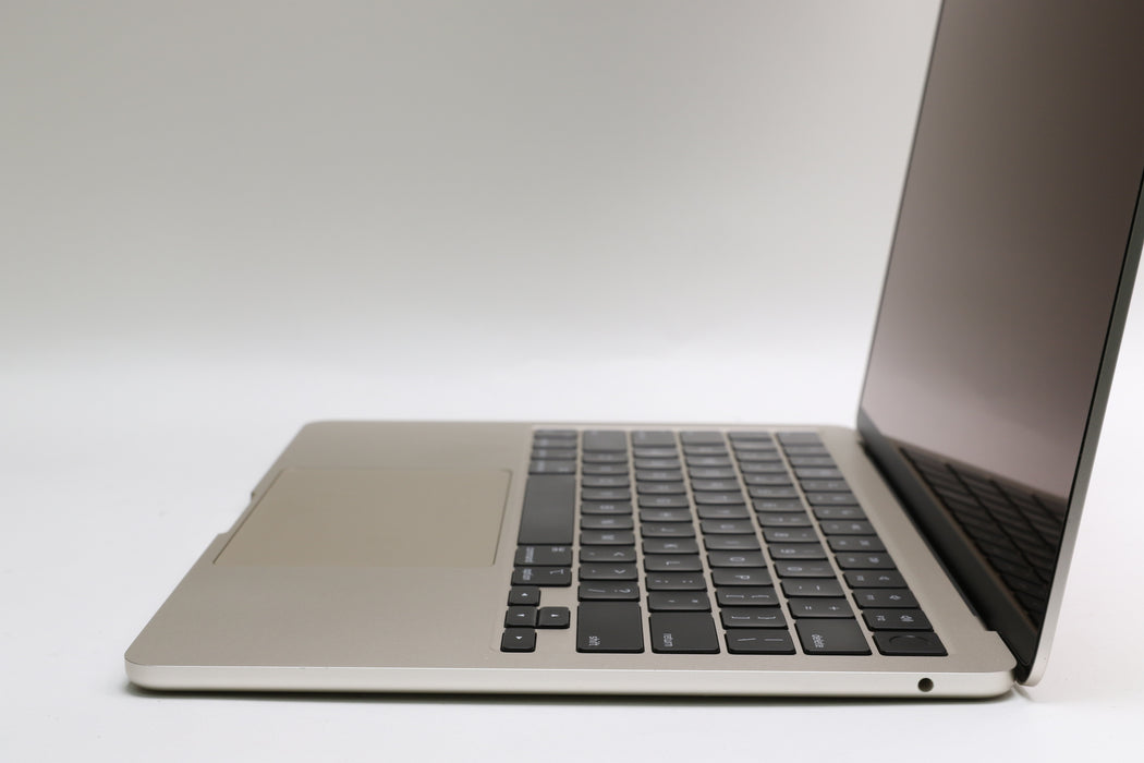 13" 2022, Macbook Air, MLY13LL/A, 3.49 GHz Apple M2, 8GB, 256GB SSD, 8C