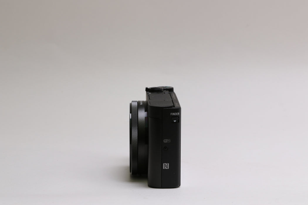 Sony Cyber-shot DSC-HX99 Compact Camera