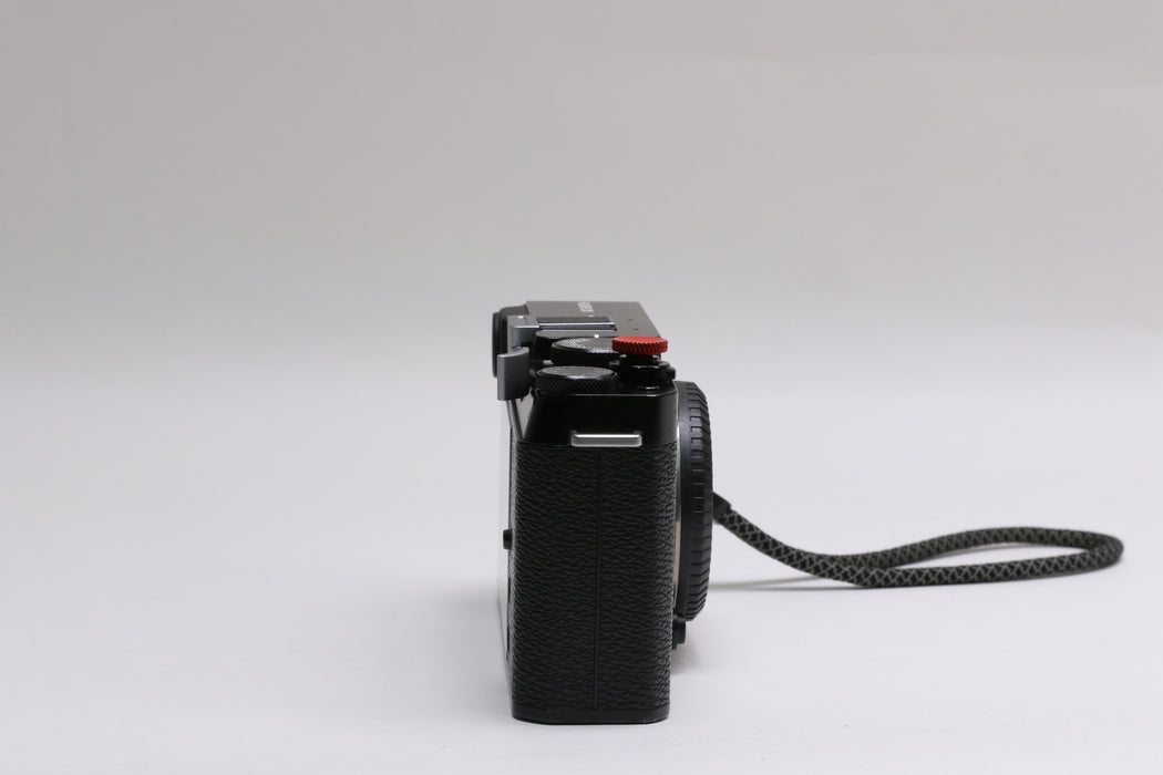 Fujifilm X-E4 26.1MP Mirrorless Camera, Very Low SC of 725!