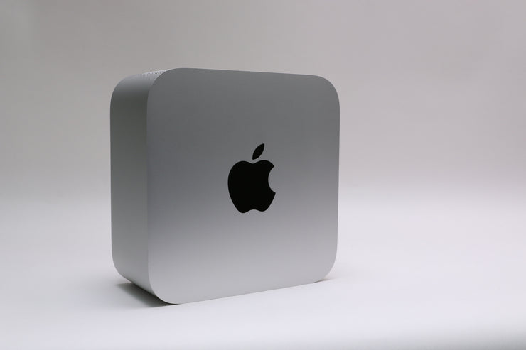 2022, Mac Studio, MJMV3LL/A, Apple M1 Max, 32GB, 512GB SSD, 24C w/ Box!