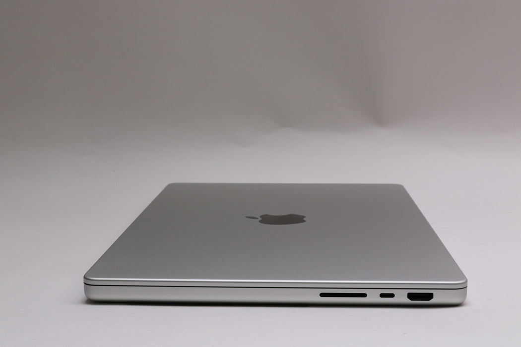 14" 2025, MacBook Pro, MDE54LL/A, Apple M5, 16GB, 1TB SSD, 10C, 100% Battery