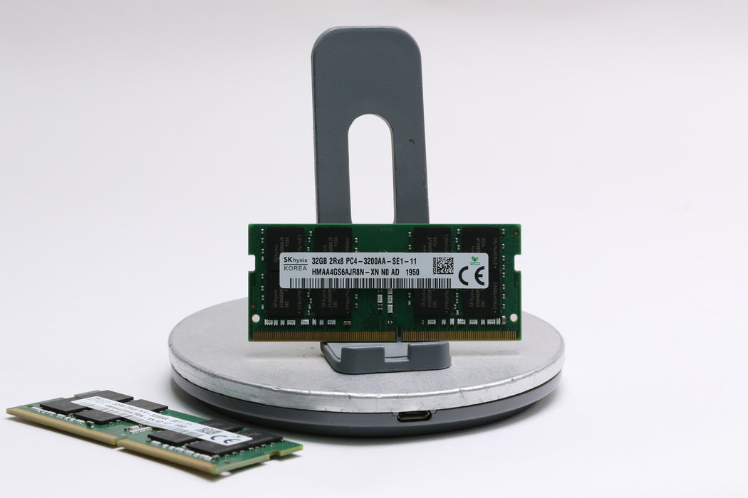 SK hynix HMAA4GS6AJR8N-XN 64GB (2x32GB) DDR4 3200MHz SO-DIMM Memory