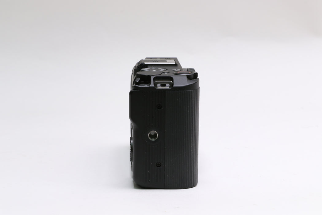 Canon EOS R50 V 24.2MP Mirrorless Camera