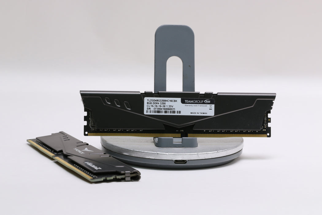 TEAMGROUP T-FORCE Vulcan Z 16GB (2x8GB) DDR4 3200MHz DIMM Memory