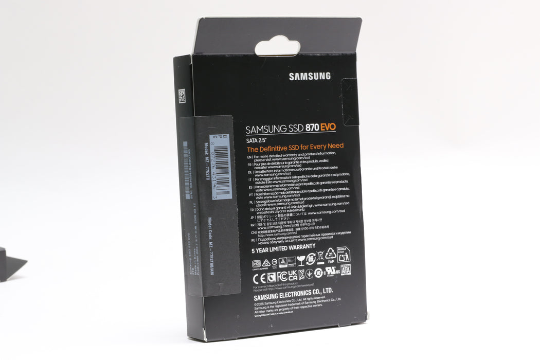 New! Samsung 870 EVO 2TB SATA III 2.5 in SSD