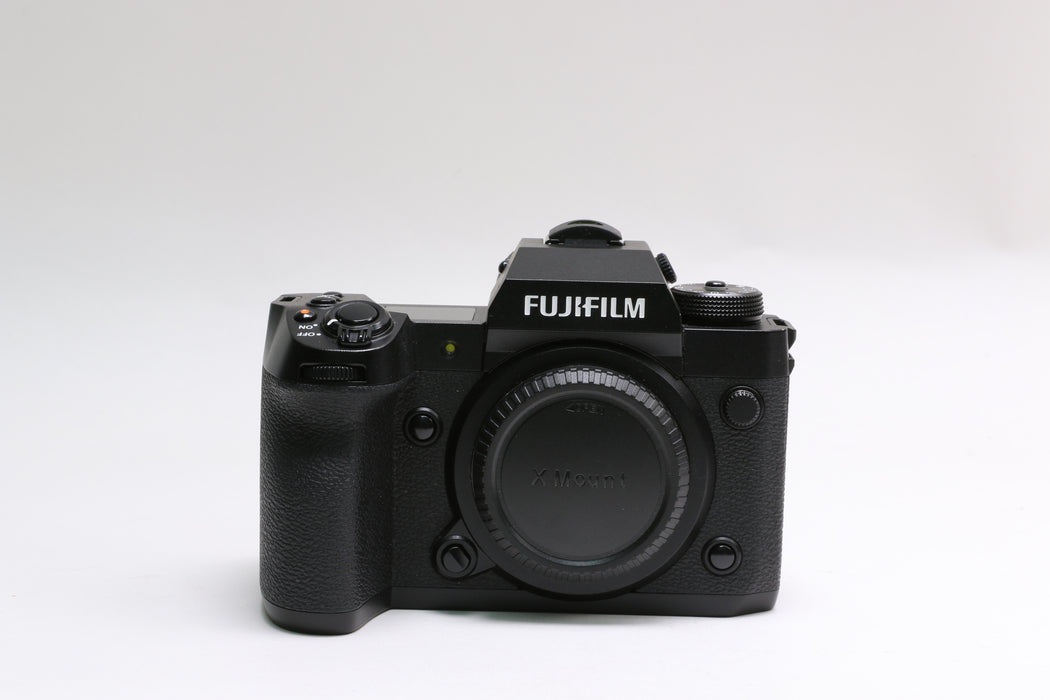 Fujifilm X-H2 40.2MP Mirrorless Camera, 12K Shutter Count!