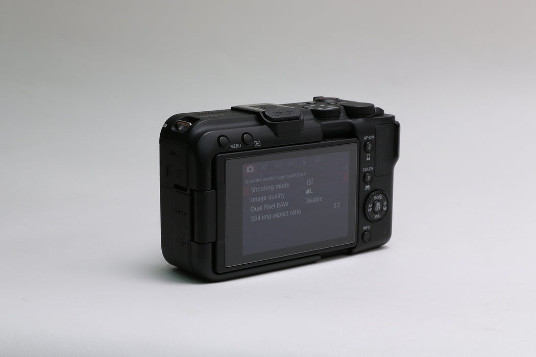 Canon EOS R50 V 24.2MP Mirrorless Camera