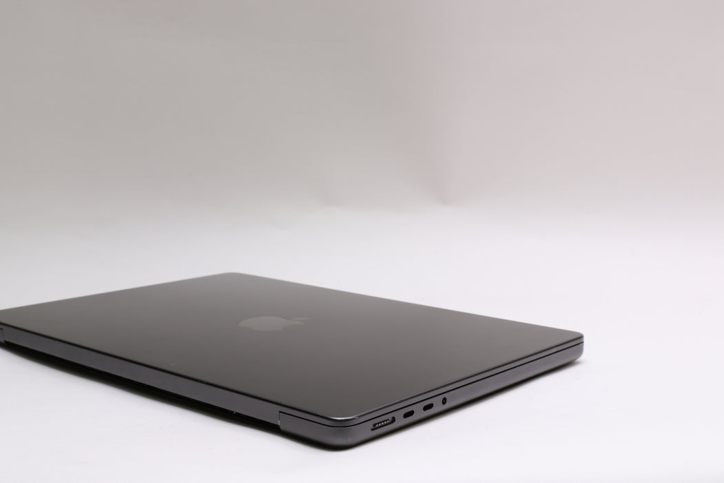 14" 2025, MacBook Pro, MDE34LL/A, Apple M5, 24GB, 1TB SSD, 10C