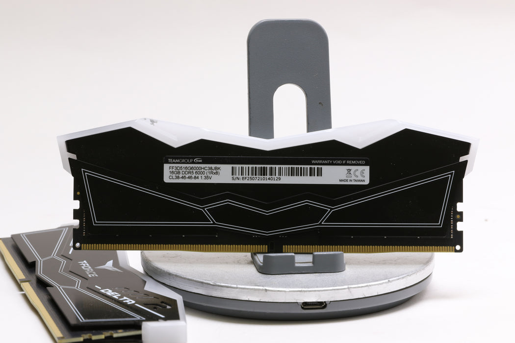TEAMGROUP T-Force Delta RGB 32GB (2x16GB) DDR5 6000MHz DIMM Memory