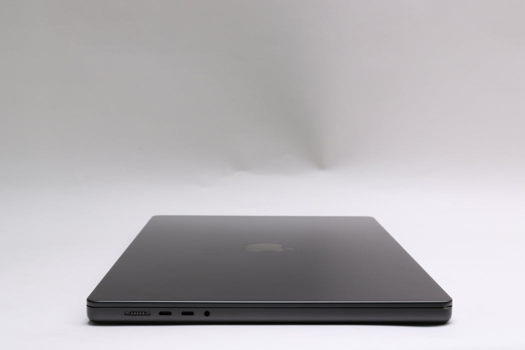 16" 2024, MacBook Pro, MX303LL/A, Apple M4 Max, 36GB, 1TB SSD, 32C