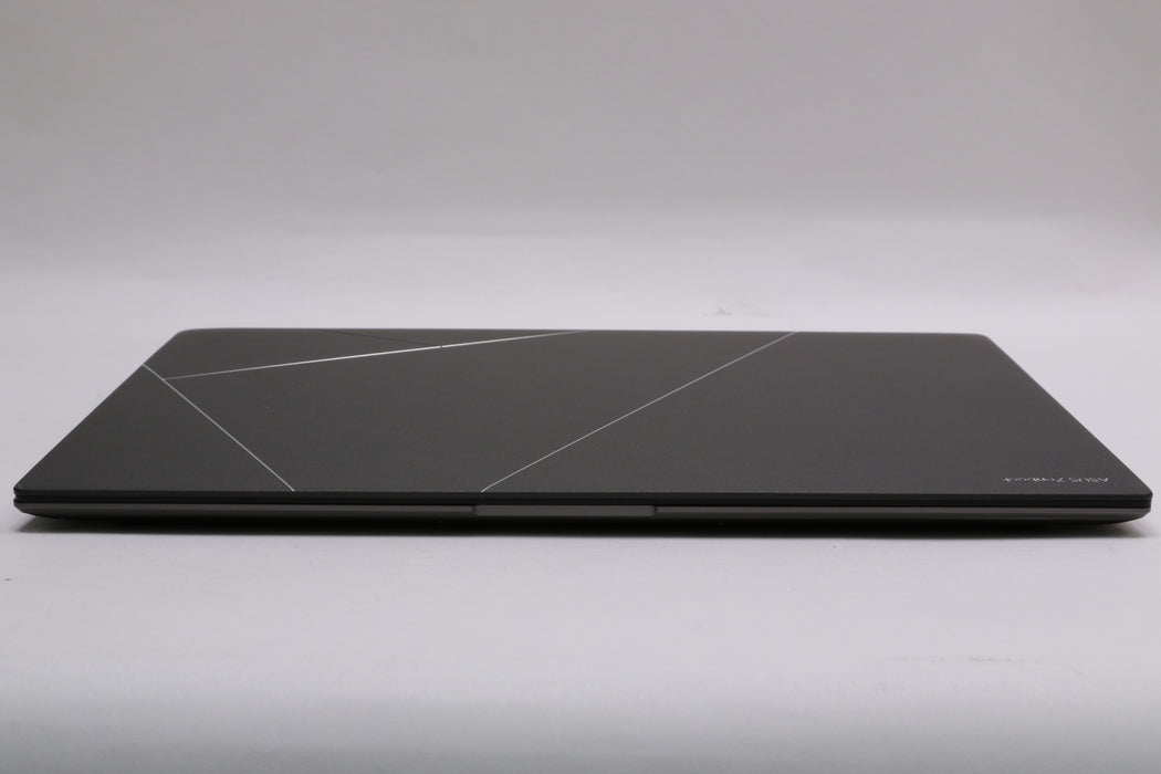 14" 2.8K ASUS Zenbook S 14 UX5406SA, Ultra 7 258V, 32GB, 1TB SSD, Touchscreen