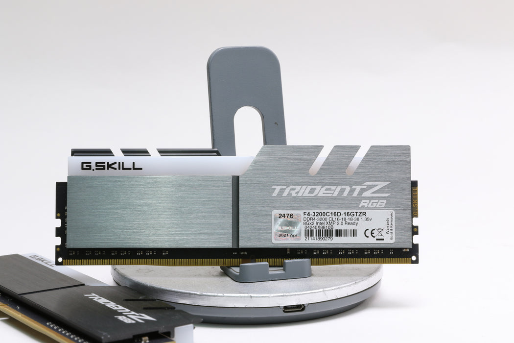 G.SKILL Trident Z RGB 16GB (2x8GB) DDR4 3200MHz DIMM Memory