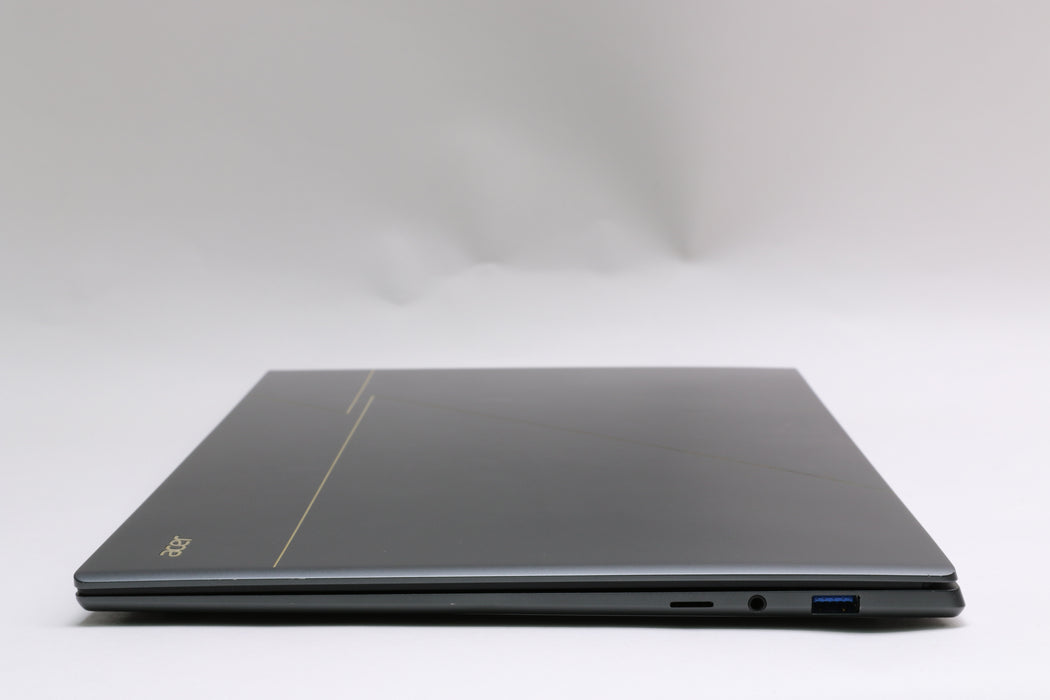 16" 2.8K Acer Swift SF16-71T, Ultra X7 358H, 32GB, 1TB SSD, Touchscreen