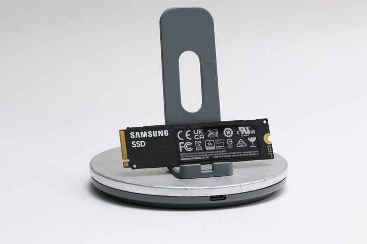 Samsung 970 EVO Plus 2TB PCIe 3.0 x4 NVMe M.2 2280 SSD, 100% Health!