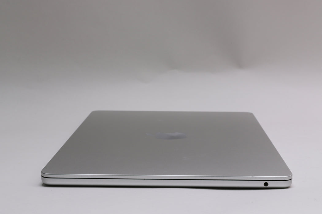 13" 2022, MacBook Air, BTO, Apple M2, 16GB, 256GB SSD, 8C