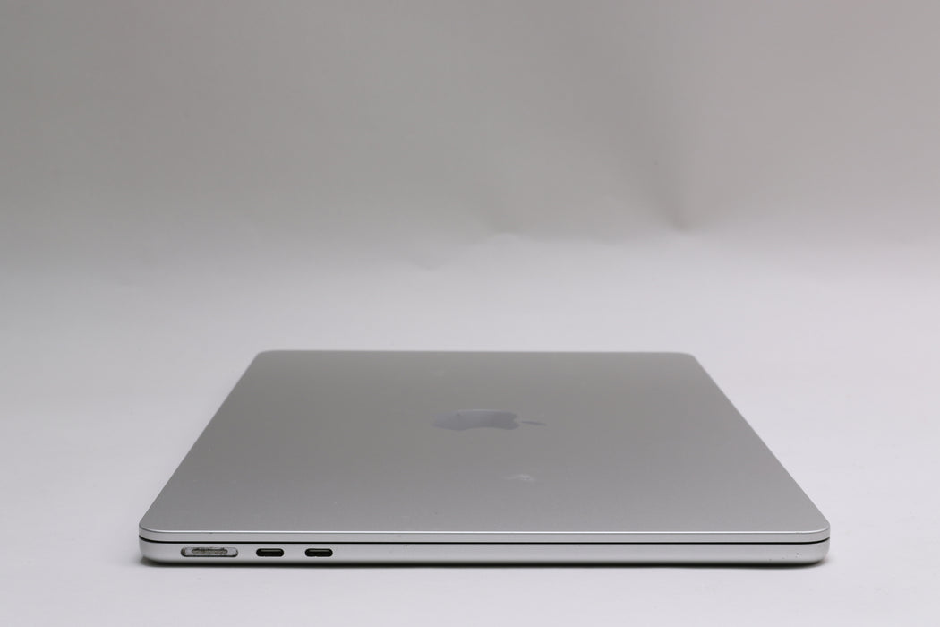13" 2022, MacBook Air, BTO, Apple M2, 16GB, 256GB SSD, 8C
