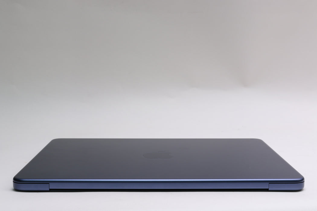 13" 2026, MacBook Neo, MHFG4LL/A, Apple A18 Pro, 8GB, 512GB SSD, 5C