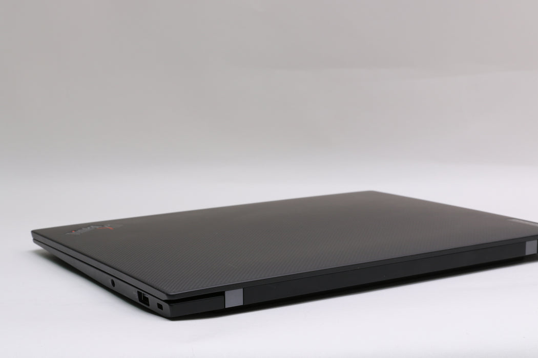 14" UHD+ Lenovo ThinkPad X1 Carbon Gen 10, i7-1270P, 32GB, 512GB SSD