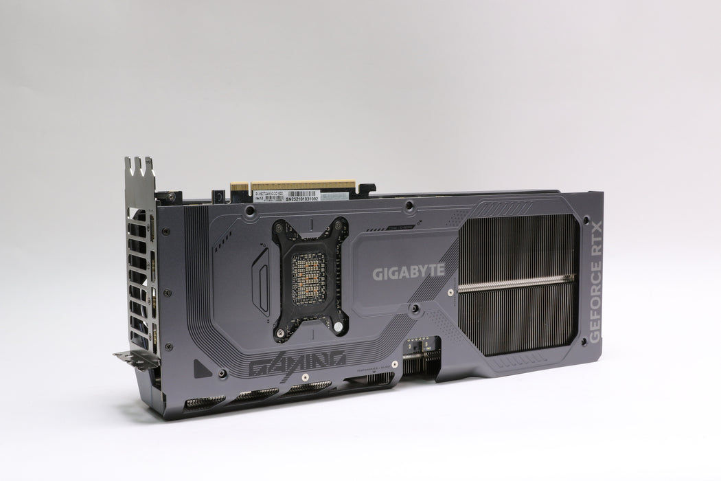 GIGABYTE AORUS GeForce RTX 5070 Ti OC 16GB GDDR7