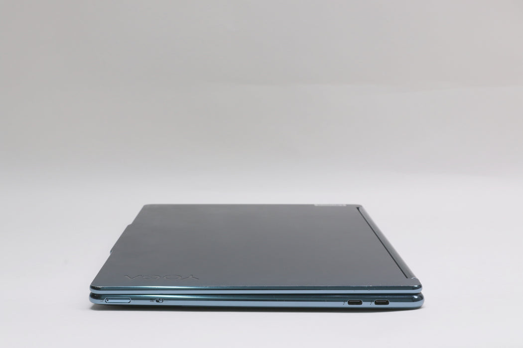 13.6" 2.8K Lenovo Yoga Book 9 13IMU9, Ultra 7 155U, 16GB, 1TB SSD, Touchscreen