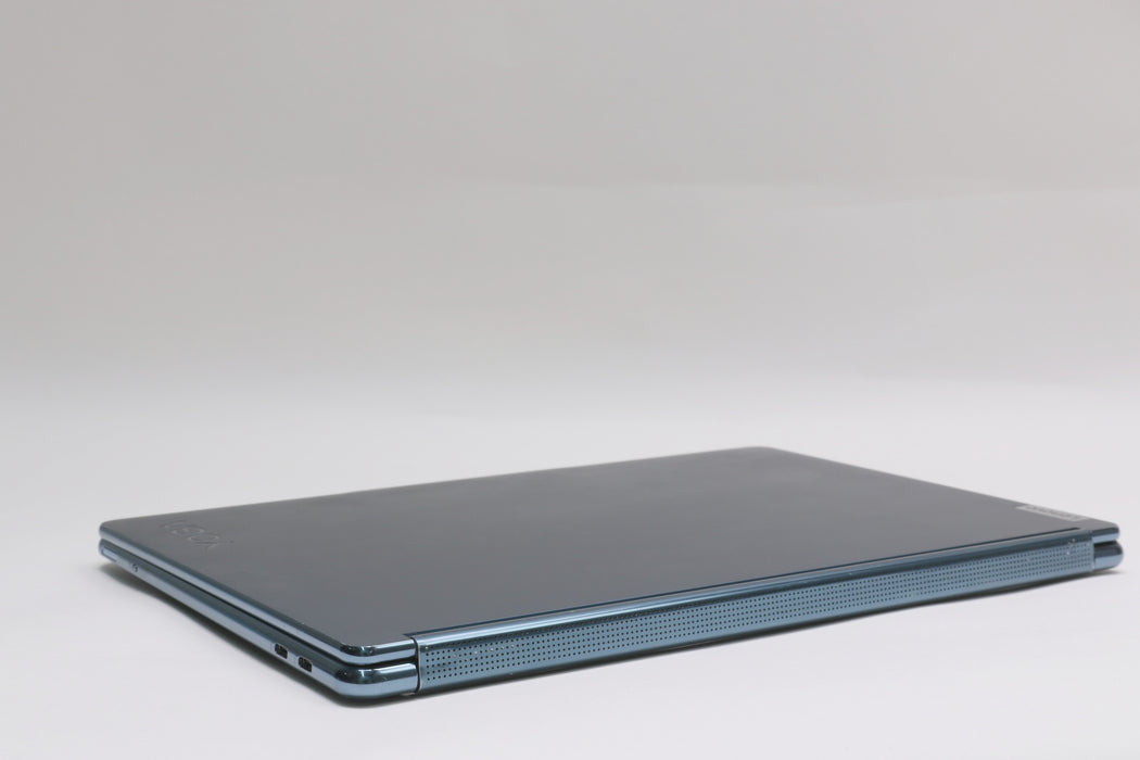 13.6" 2.8K Lenovo Yoga Book 9 13IMU9, Ultra 7 155U, 16GB, 1TB SSD, Touchscreen