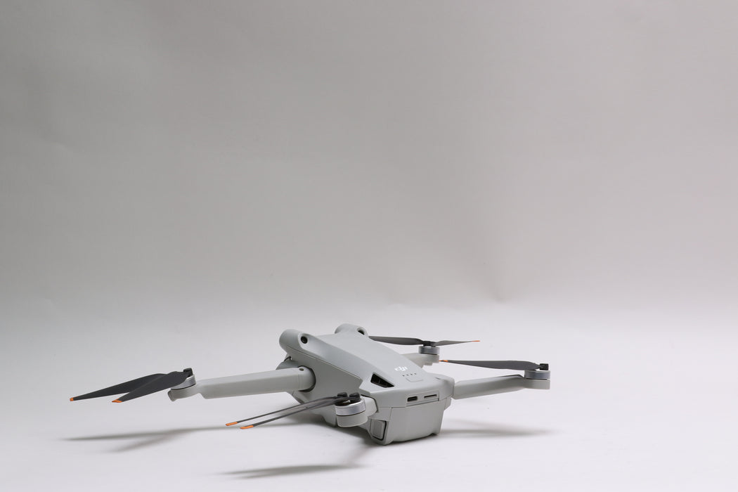 DJI Mini 3 Pro Drone w/ DJI RC Remote, Propellers, 3x Batteries, Charging Hub!