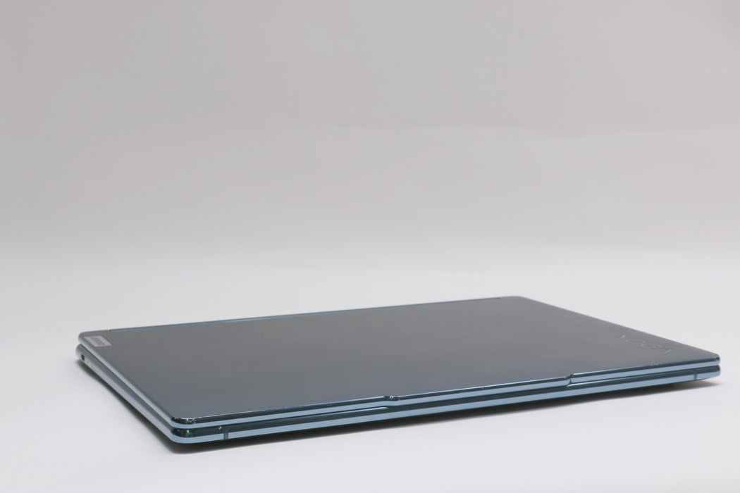 13.6" 2.8K Lenovo Yoga Book 9 13IMU9, Ultra 7 155U, 16GB, 1TB SSD, Touchscreen