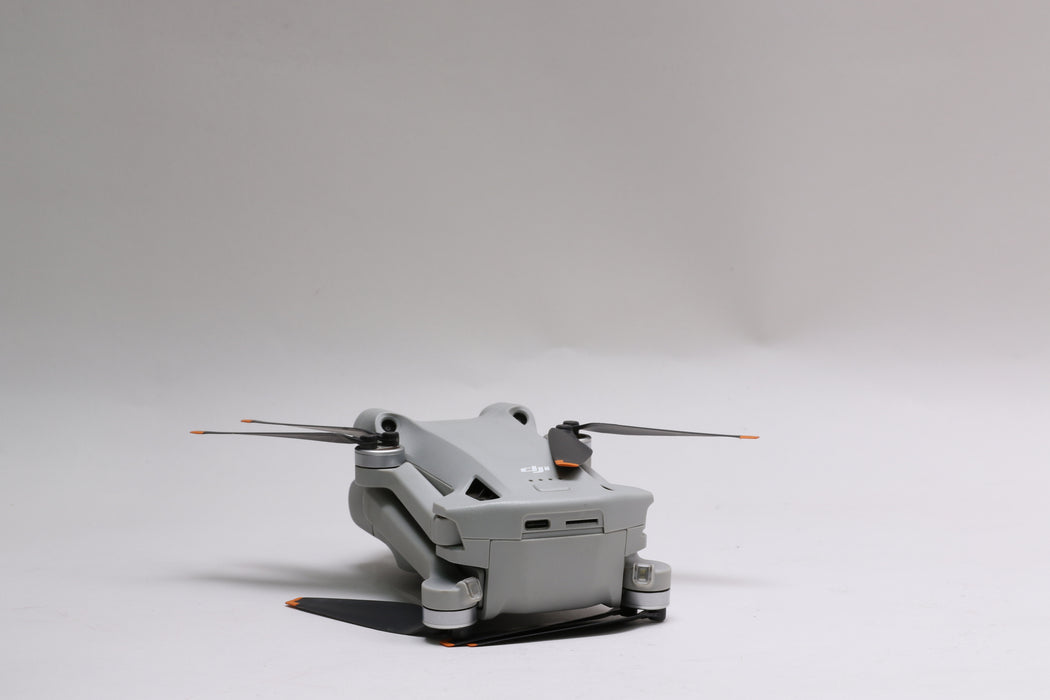 DJI Mini 3 Pro Drone w/ DJI RC Remote, Propellers, 3x Batteries, Charging Hub!