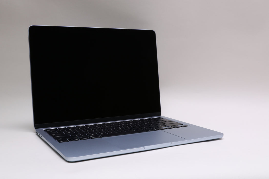 13" 2025, MacBook Air, MC6T4LL/A, Apple M4, 16GB, 256GB SSD, 8C, Only 15 Cycles!