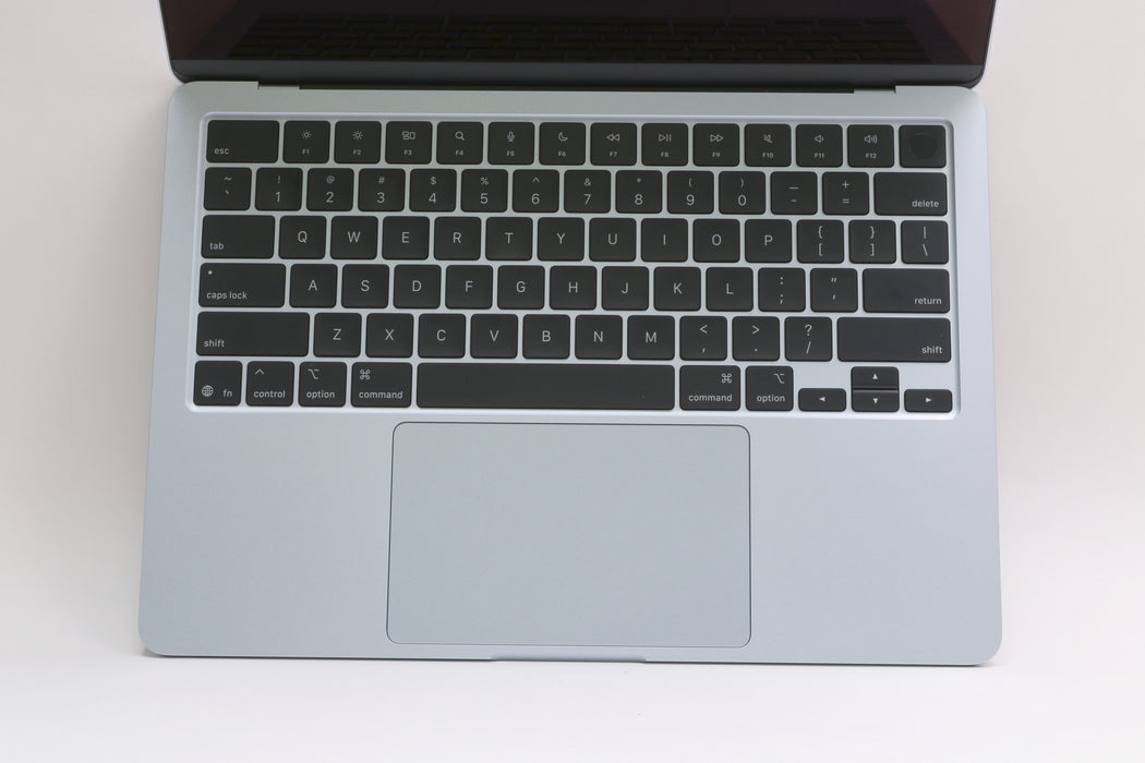 13" 2025, MacBook Air, MC6T4LL/A, Apple M4, 16GB, 256GB SSD, 8C, Only 15 Cycles!