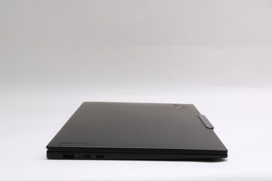 14" Lenovo ThinkPad X1 Carbon Gen 12, Ultra 7 155U, 32GB, 1TB SSD, Touchscreen