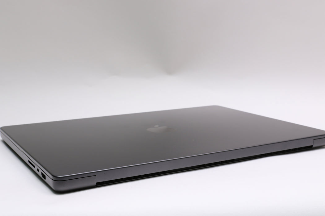 16" 2024, MacBook Pro, MX303LL/A, Apple M4 Max, 36GB, 1TB SSD, 32C