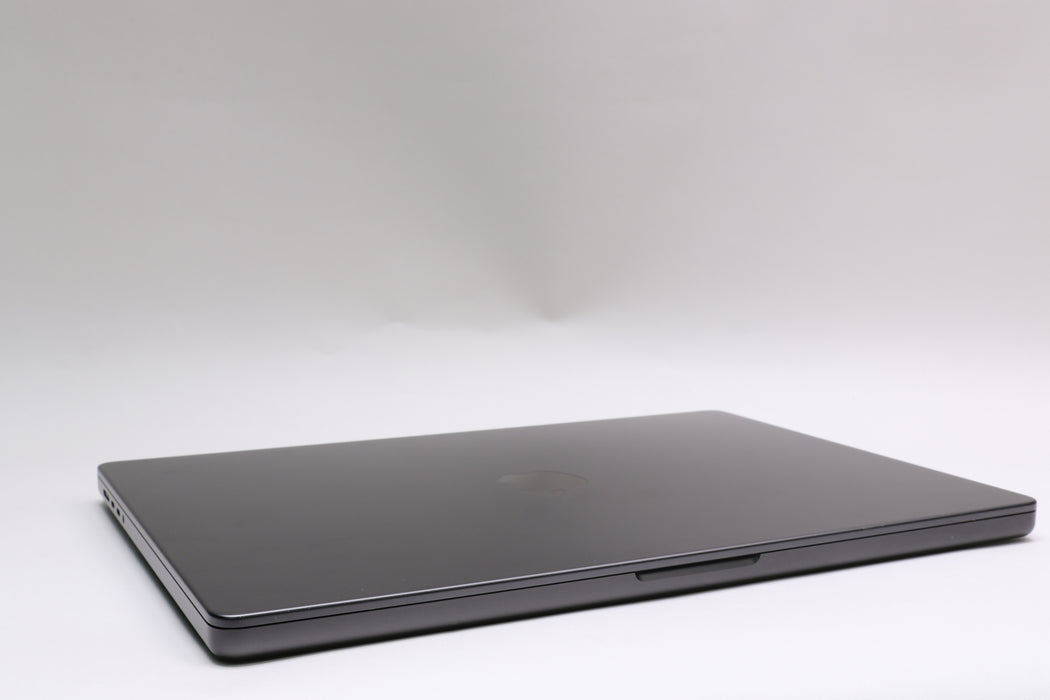 16" 2024, MacBook Pro, MX303LL/A, Apple M4 Max, 36GB, 1TB SSD, 32C