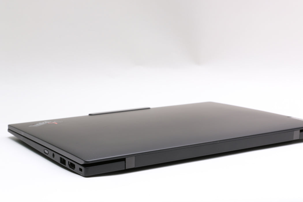 14" Lenovo ThinkPad X1 Carbon Gen 12, Ultra 7 155H, 32GB, 512GB, Privacy Guard