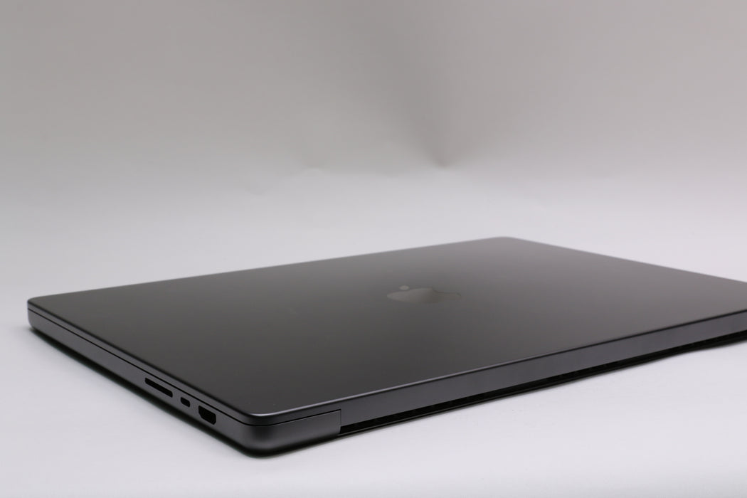 16" 2024, MacBook Pro, MX303LL/A, Apple M4 Max, 36GB, 1TB SSD, 32C