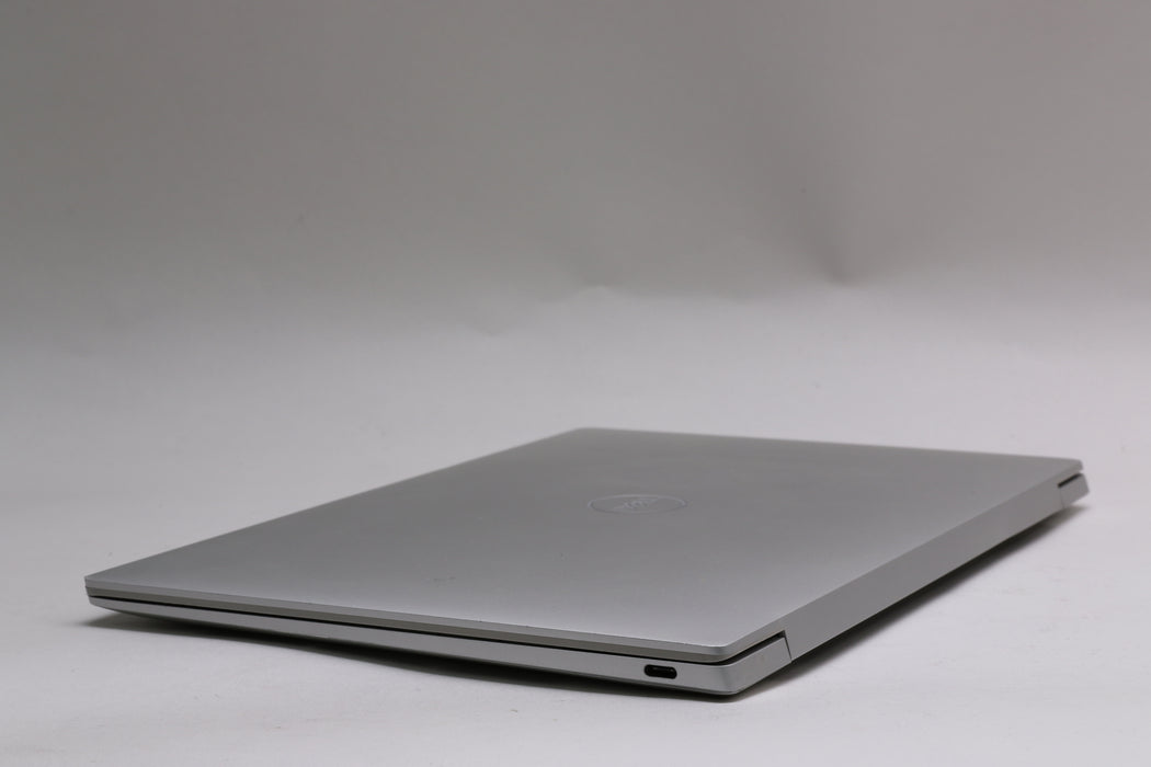 13.4" WUXGA Dell XPS 13 9340, Ultra 7 155H, 32GB, 256GB SSD, 100% Battery
