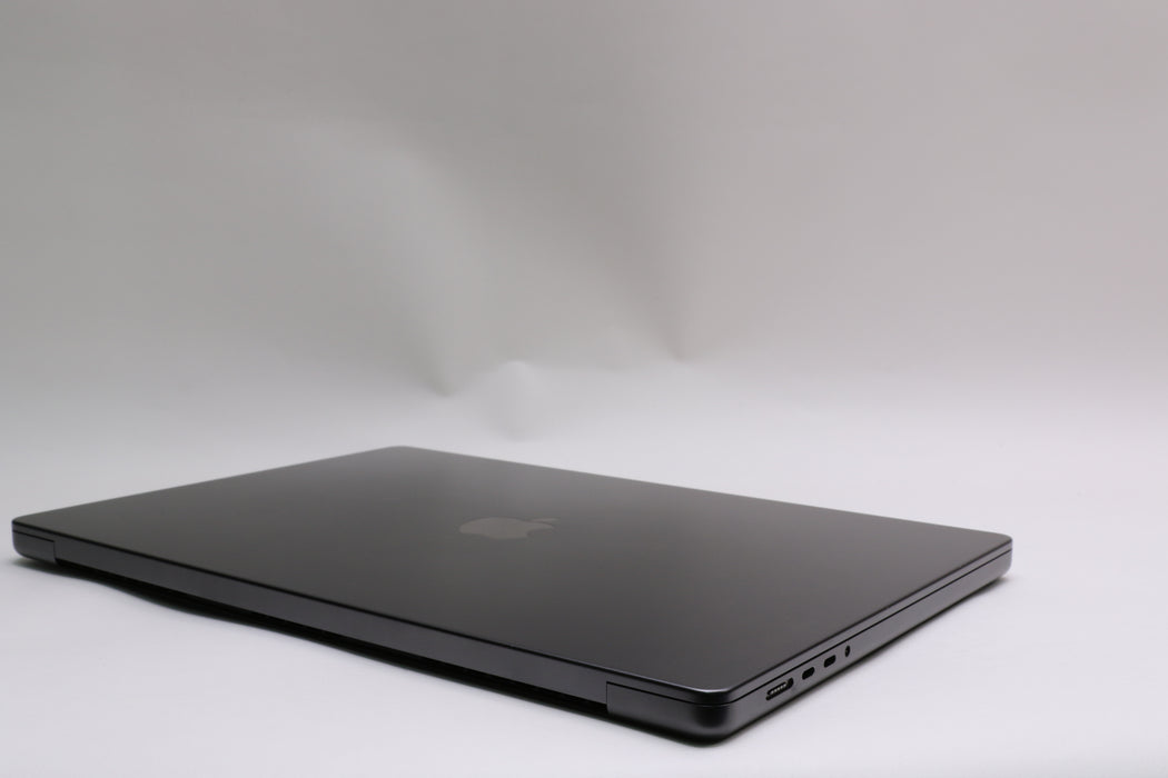 16" 2024, MacBook Pro, MX303LL/A, Apple M4 Max, 36GB, 1TB SSD, 32C