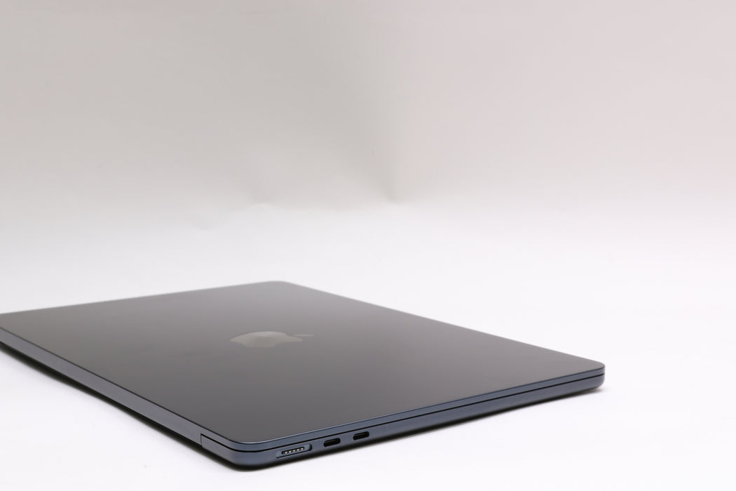 13" 2026, MacBook Air, MDHE4LL/A, Apple M5, 16GB, 512GB SSD, 8C, Only 16 Cycles!