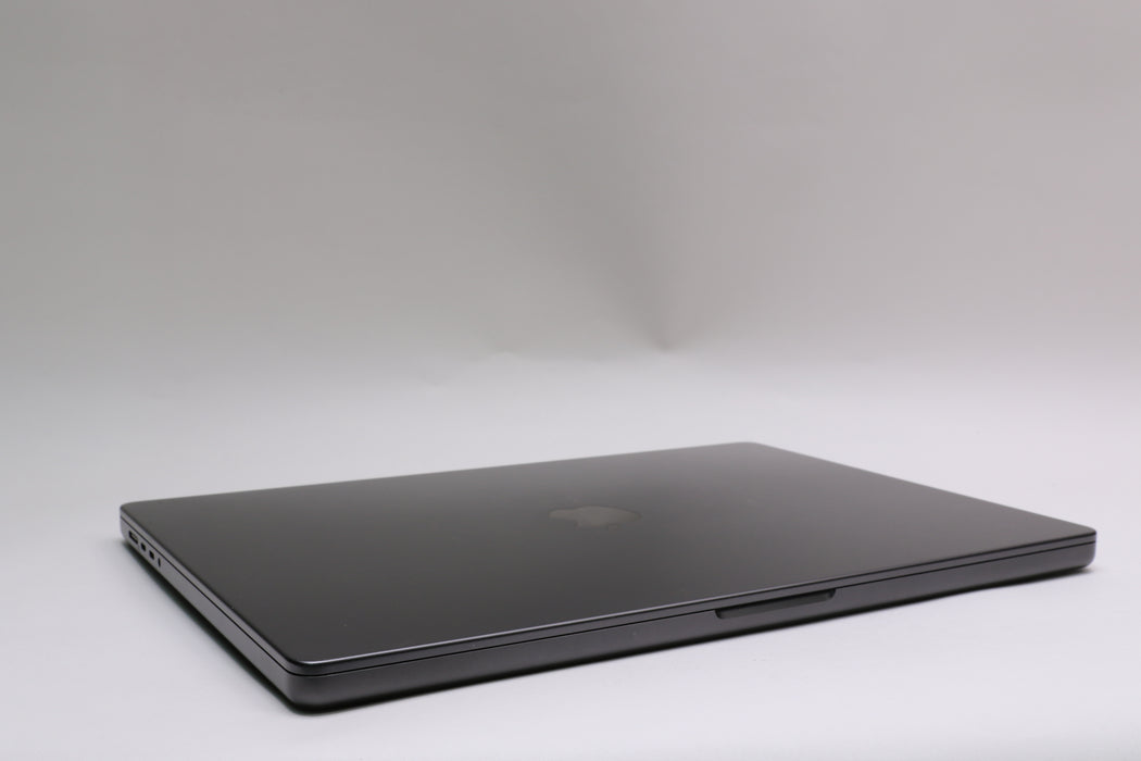 16" 2024, MacBook Pro, MX303LL/A, Apple M4 Max, 36GB, 1TB SSD, 32C