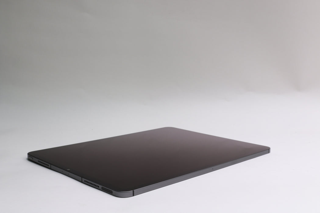 12.9" Apple iPad Pro M1, 5th Gen, 256GB, Unlocked, Space Gray, MHNW3LL/A