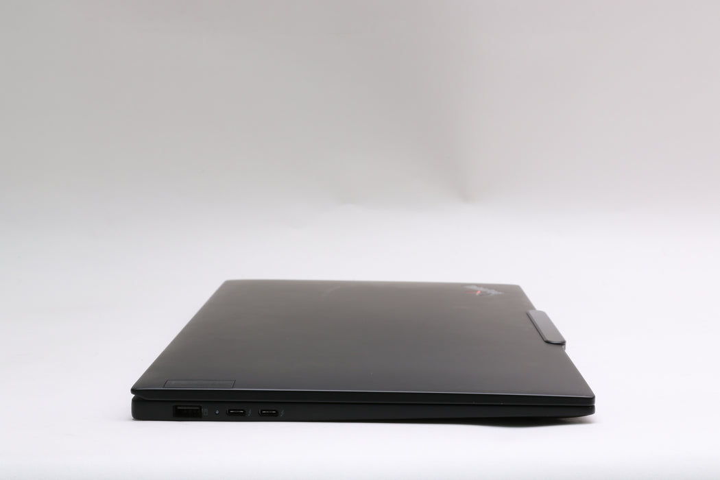 14" Lenovo ThinkPad X1 Carbon Gen 13, Ultra 7 258V, 32GB, 512GB SSD, Touchscreen