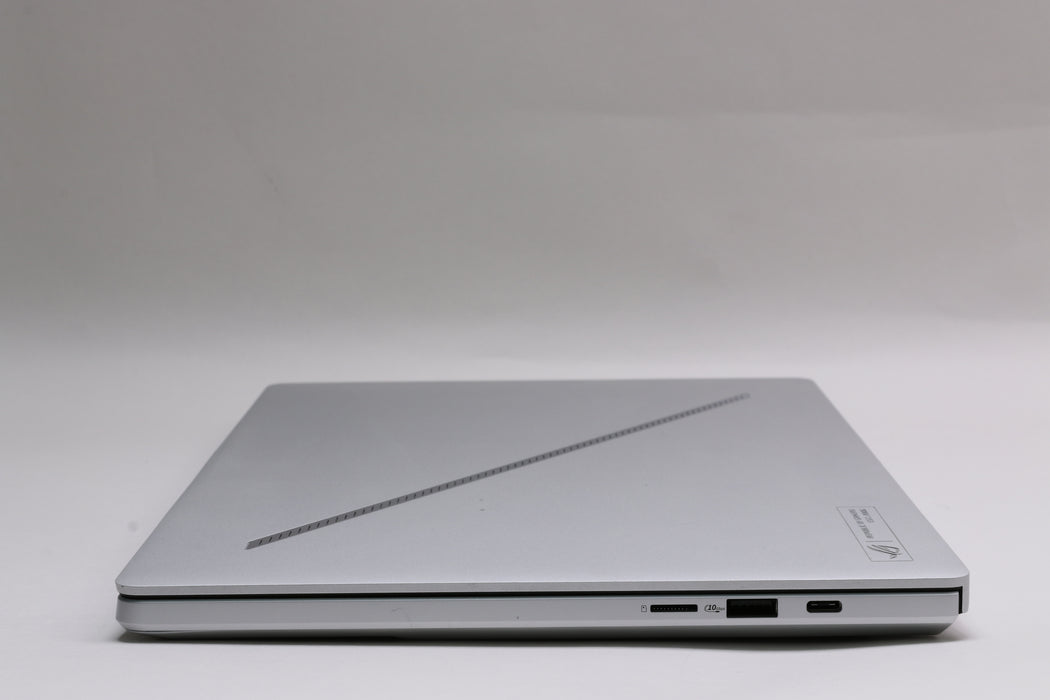 14" ASUS ROG Zephyrus G14 GA403WR, Ryzen AI 9 HX 370, 32GB, 1TB SSD, RTX 5070 Ti