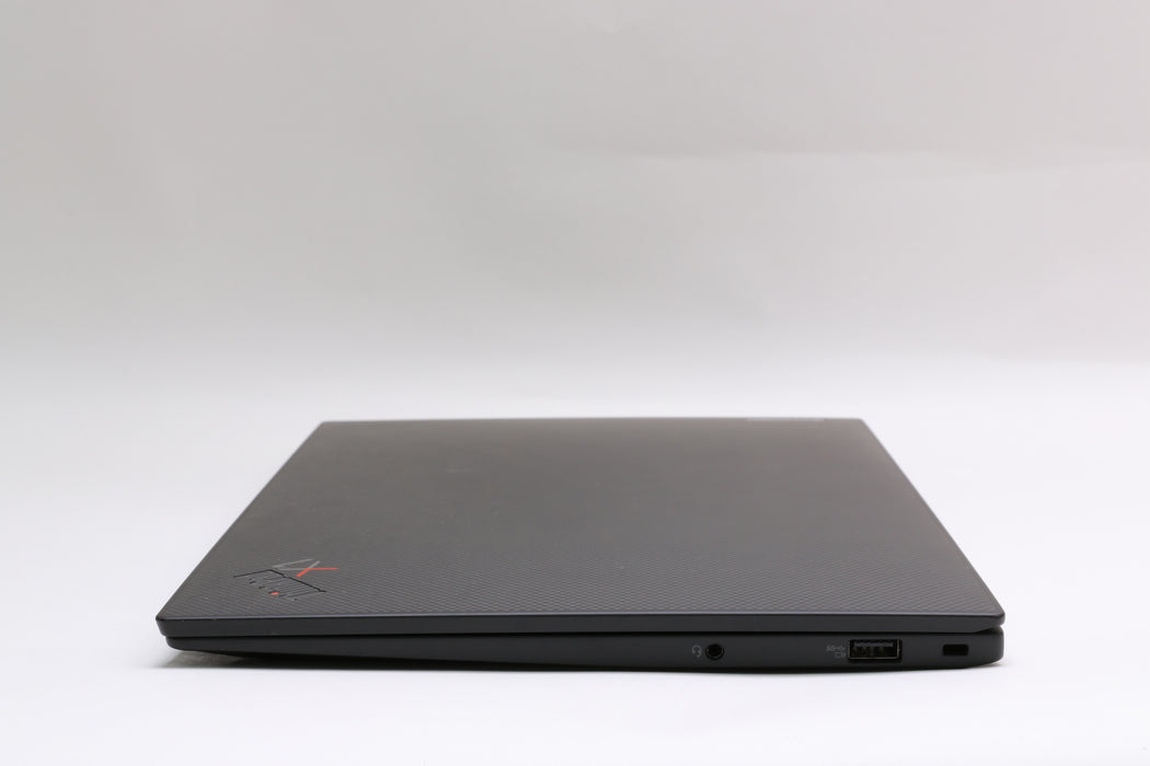 14" UHD+ Lenovo ThinkPad X1 Carbon Gen 10, i7-1270P, 32GB, 512GB SSD