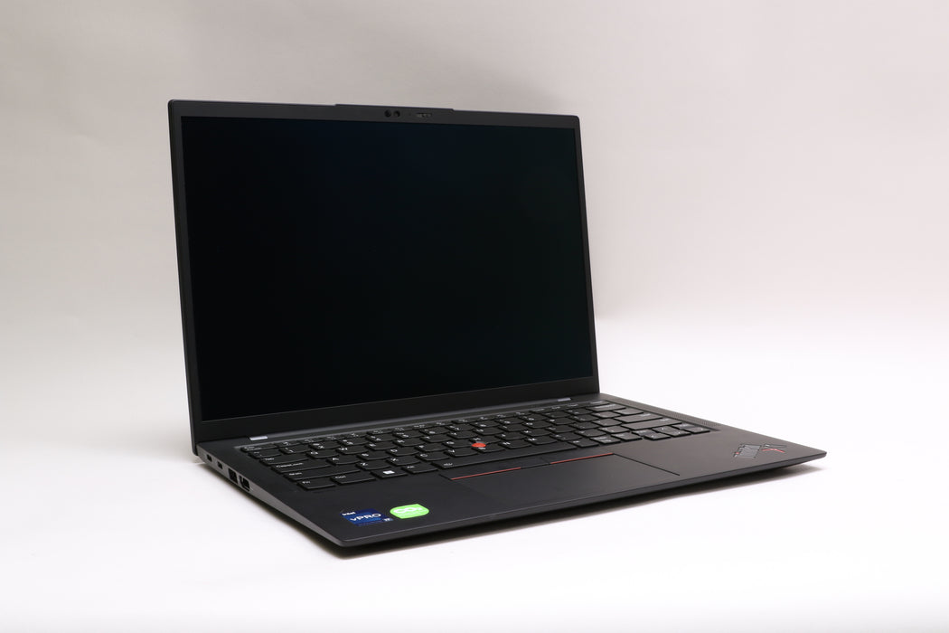 14" Lenovo ThinkPad X1 Carbon Gen 11, i7-1370P, 32GB, 512GB, 2.8K!