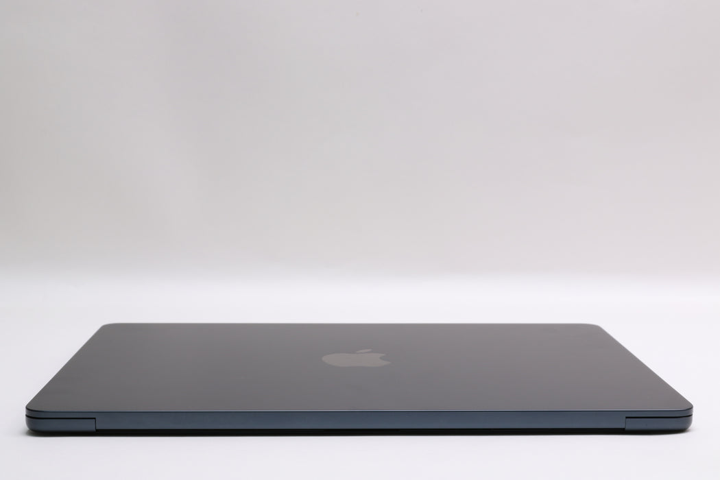 13" 2024, MacBook Air, MRXV3LL/A, Apple M3, 8GB, 256GB SSD, 8C, Only 21 Cycles!
